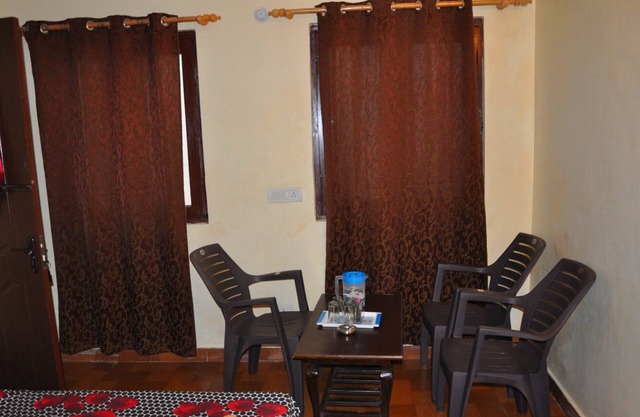Private Room near Picture Palace
