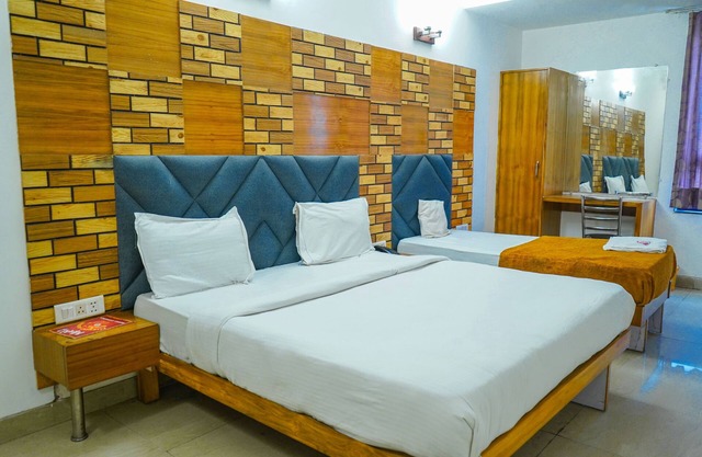 private rooms in mahipalpur