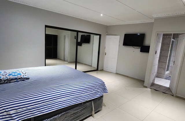 Private sweet room