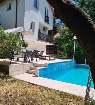 Private Villa with Swimming pool M&E
