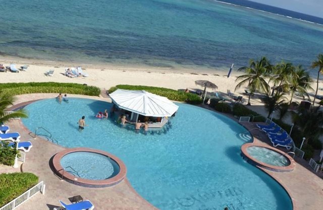 Privately Owned Deluxe Condo, Sleeps 4, At The Morritt's Resort Grand Cayman