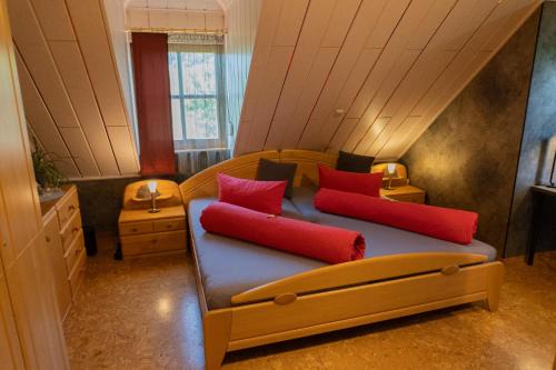 Privatzimmer mit Gemeinschaftsbad - Zur Fliegerbank in der Rhön