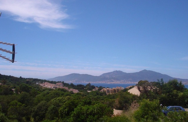 Promotion Charming T2 in Porticcio With Superb SEA View. Completely Renovated
