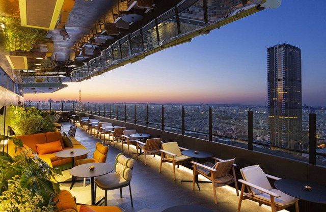 Pullman Paris Montparnasse Hotel
