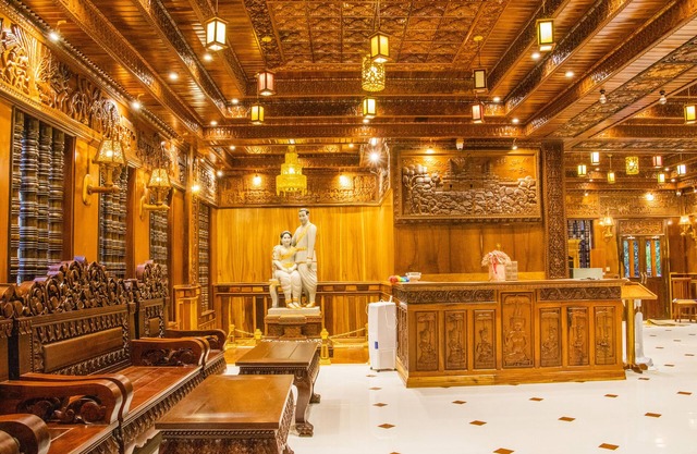 Puok hotel & Resort