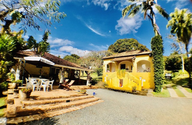 Pure green space in the center of Cunha.