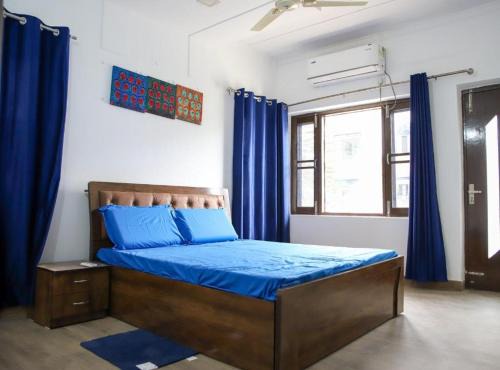 Purple Cottages - lovely 2 bedroom apartment near temple and main spot.