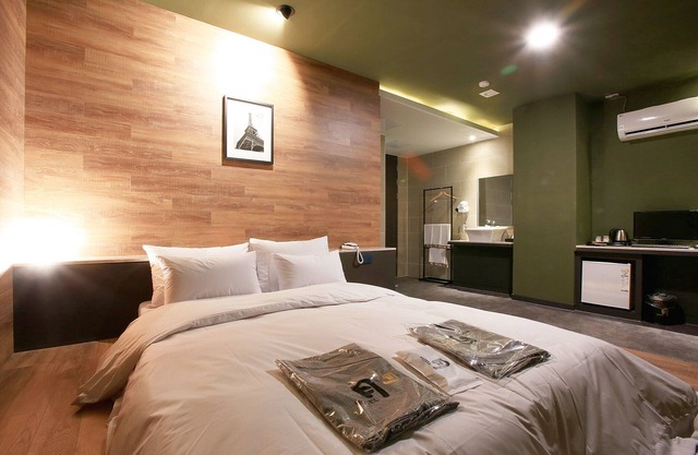Pyeongtaek Wol Hotel