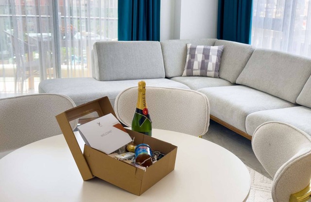 Qoople Excellence A45 sea view apartment in premium residence