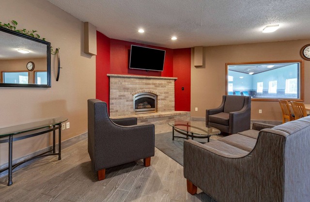 Quality Inn Redgranite