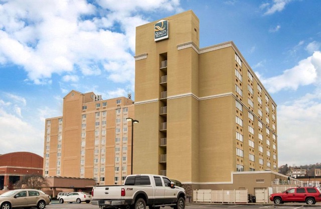 Quality Inn & Suites Charleston - Civic Center