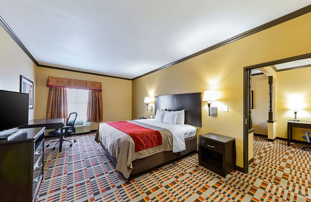 Quality Inn & Suites