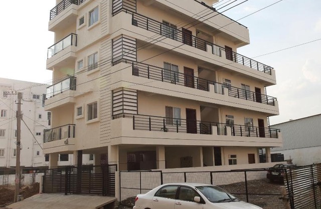 Qualtems Guest House-with AC Options