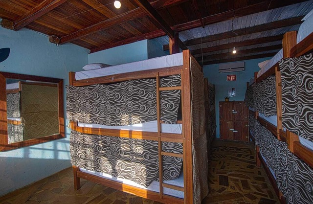 Quarto Compartilhado Misto com Ar Condicionado
