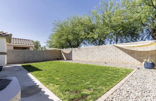 QUEEN CREEK MODERN HOME AWAY FROM HOME! STAY,PLAY,ENJOY THE BEST WEATHER