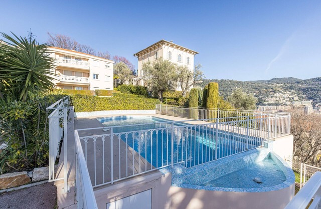 Quiet and open view, 1 Bdr with Swimming Pool & Garage