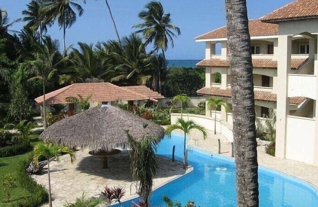 Quiet Beachfront Getaway - 50 feet from the beach
