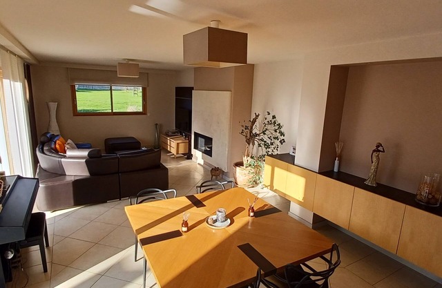 Quiet, cosy family home 5 minutes from the Rance river
