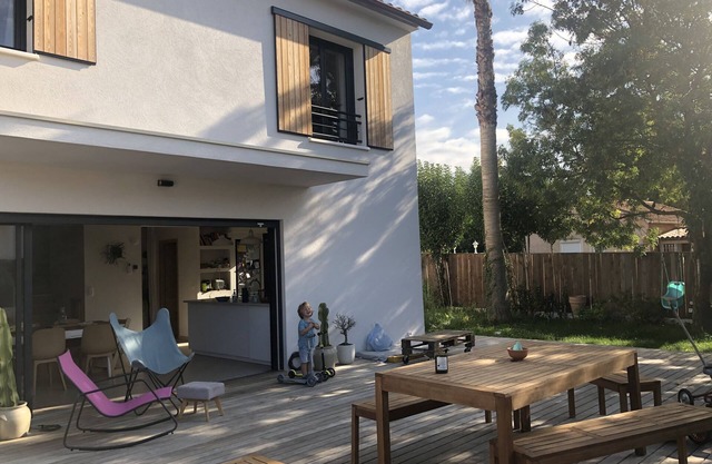 Quiet house close to everything 5 min from the beach