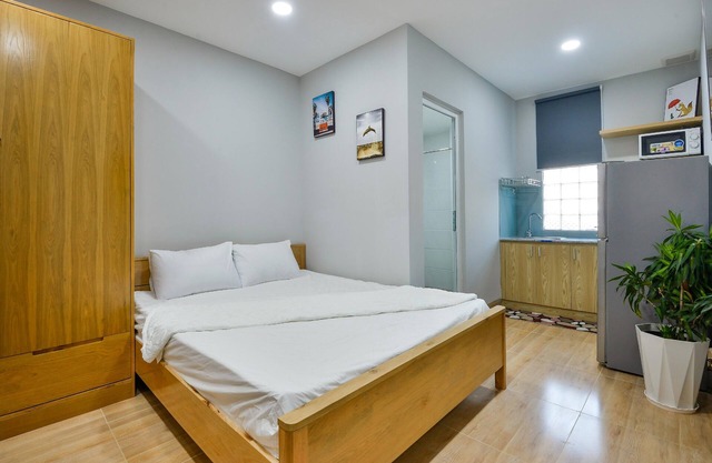 Quiet & New Studio, Fully Furnished, Central Le Van Sy, District 3