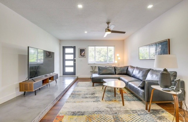 Quiet Retreat with Backyard Patio Near Downtown