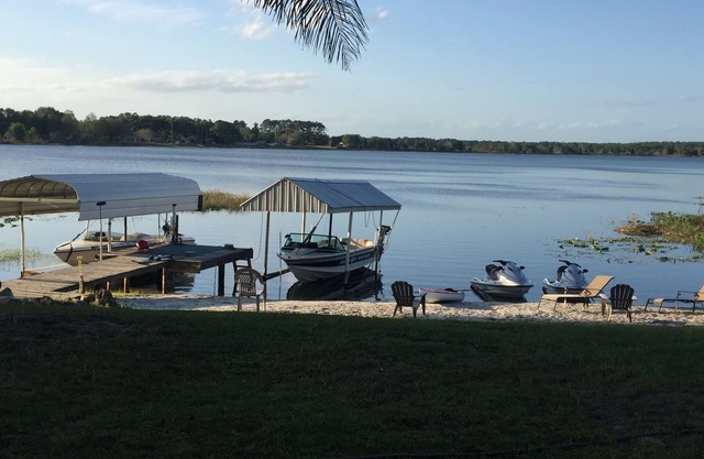 Quiet Rural Private Lakefront Home~90 Ft. Shoreline~Large Property Ample Parking