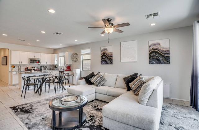 Quiet Tucson Vacation Home: 12 Mi to Downtown!