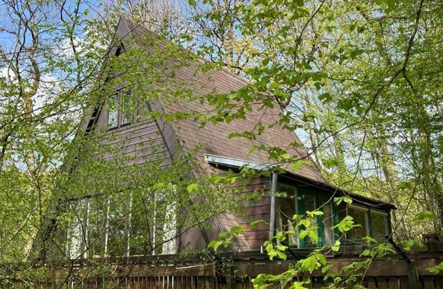 Quietly located, pet-friendly chalet (4p) within walking distance of Durbuy