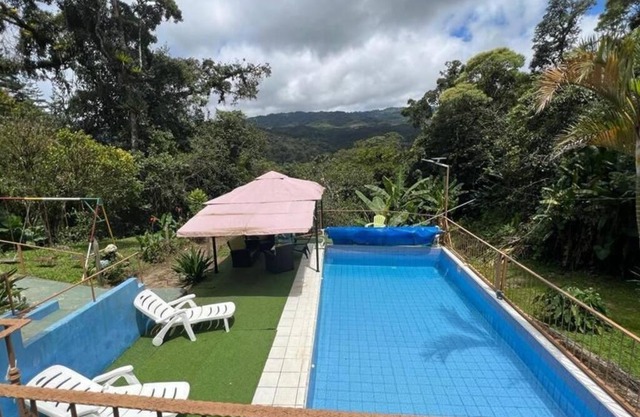 Quinta privada con cabaña y piscina temperada