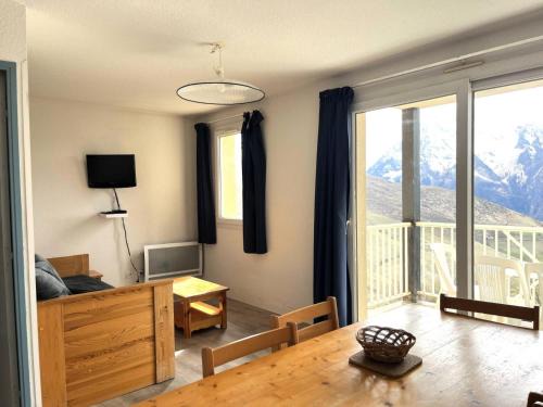 Résidence Balcons Du Soleil 1 - T3/8pers BALCONS DU SOLEIL 30-Peyresourde MAE-4644