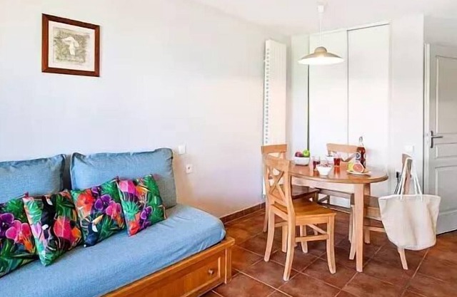 Résidence Pierre & Vacances Les Rives de la Seugne*** - Apartment for 7 people - 1 bedroom + 1 sleeping area - Terrace or balcony