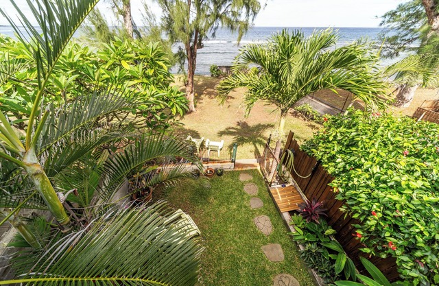 Rêve Bleu waterfront apartment
