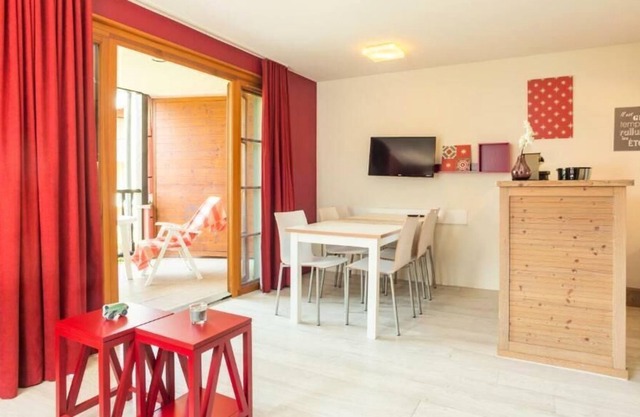 Résidence Pierre & Vacances Le Clos d'Eguisheim **** - Apartment 6 people - 1 bedroom + 1 sleeping area - Garden view