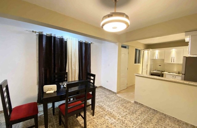 RA-4 cómodo apartamento con vista al mar