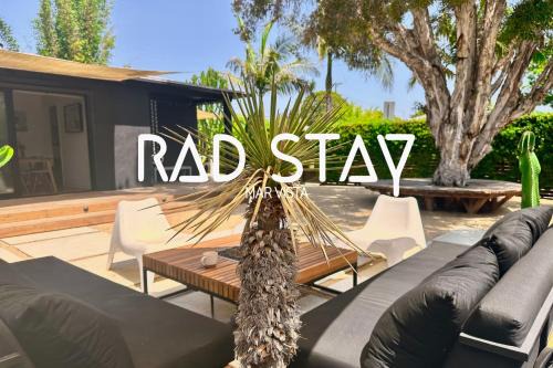 Rad Stay Open Concept House in Mar Vista