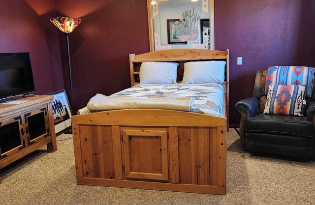 Ranch House Inn Unit 103