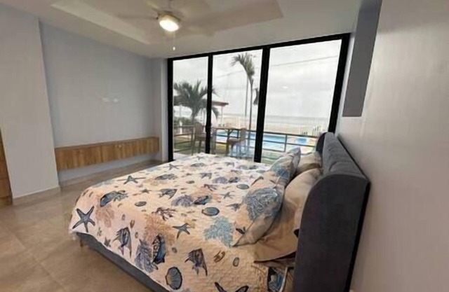 Randi’s Oasis - The Pelican Room