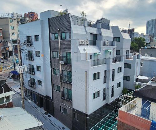 Raon House