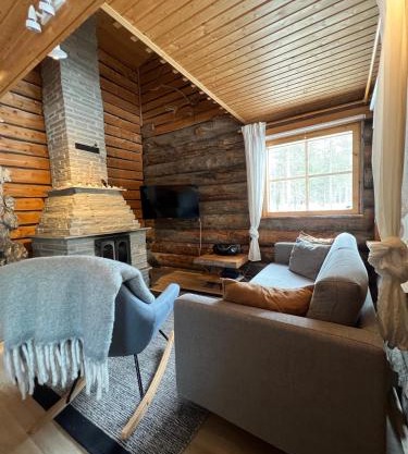 Rauhallinen kelohuoneisto lähellä palveluita, Peacefull Log apartment at Ylläs