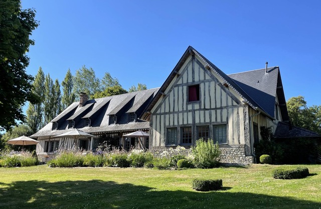 Ravissante Propriété Avec vue et Piscine