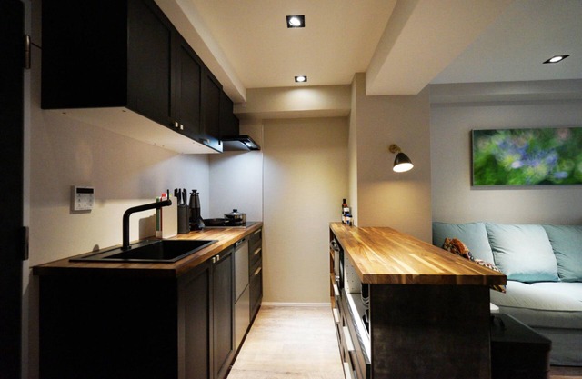 Real Life KUDANSHITA Posh 1-bedroom/5pax/3mins sub