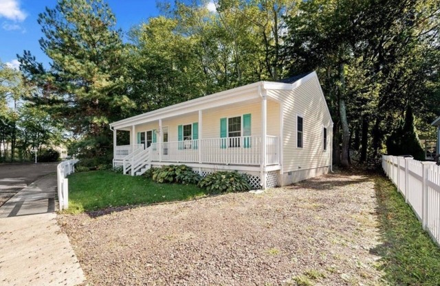 Recently renovated including new furniture and appliances