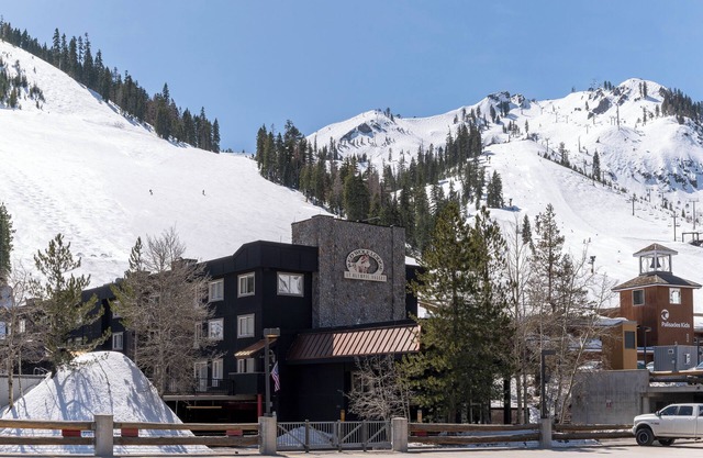 Red Wolf Lodge at Olympic Valley
