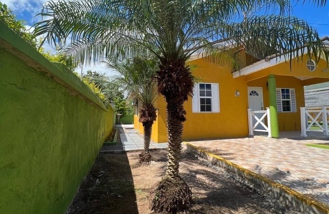 Reddie Vacation Home at Stonebrook Vista Trelawny