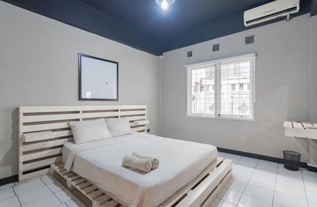 RedDoorz At Home 33 Bandung