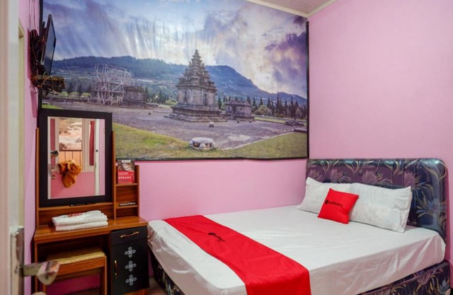 RedDoorz Syariah near Telaga Warna Dieng