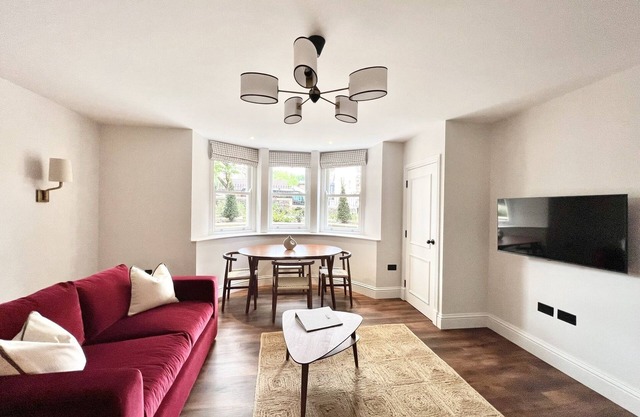 Redland Suites - Apartment 2