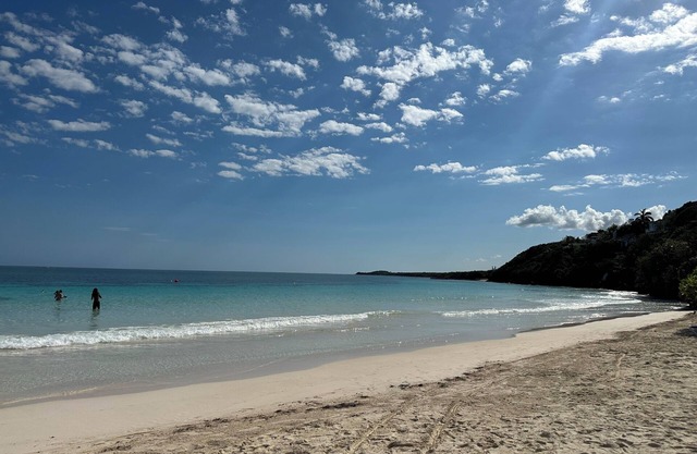 Relax and unwind at Casa Del Compadre in tranquil Silver Sands, Jamaica