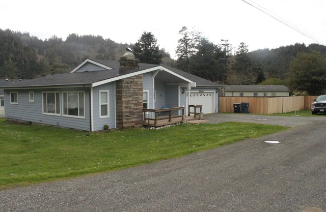 Relax At The Creekside House, Perfect Location For Hunting And Fishing.