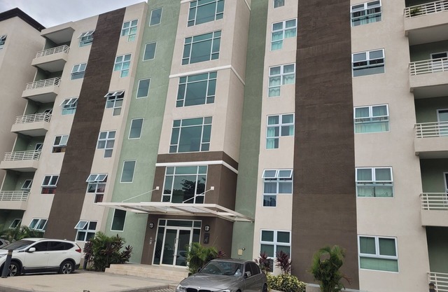 Relaxing Kingston Apartment in close proximity to entertainment